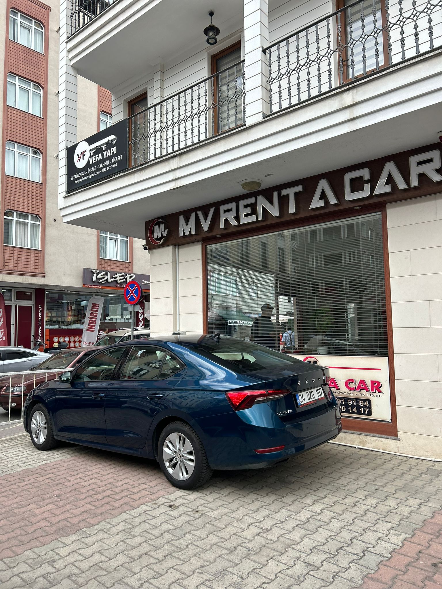 SKODA OCTAVİA e-TEC HİBRİT OTOMATİK